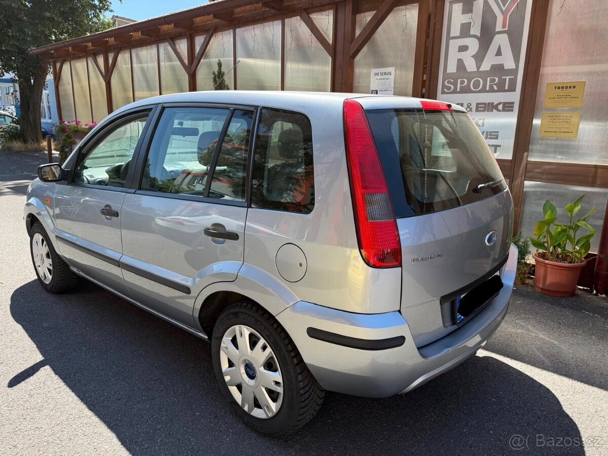 Ford Fusion 1,4i - 4