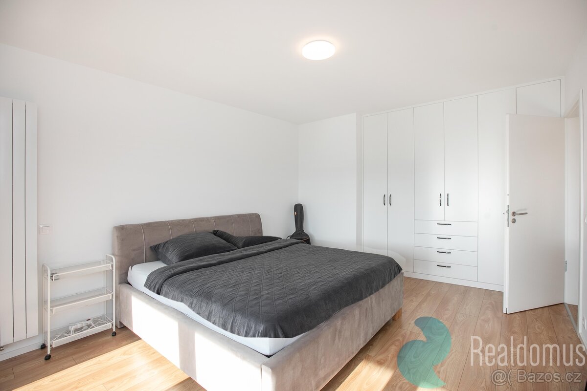 Pronájem, byt 2+kk, 57 m2, Bachova, Praha Chodov - 4