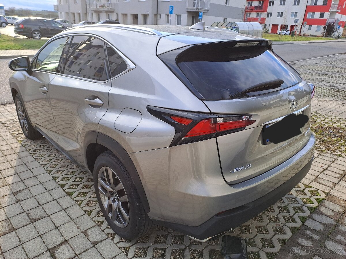 Lexus Nx 200t benzin awd novy olej v automate Top stav - 4