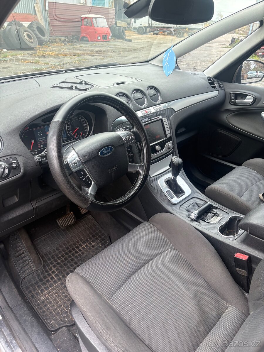 Ford s-Max cely vůz po dílech - 4
