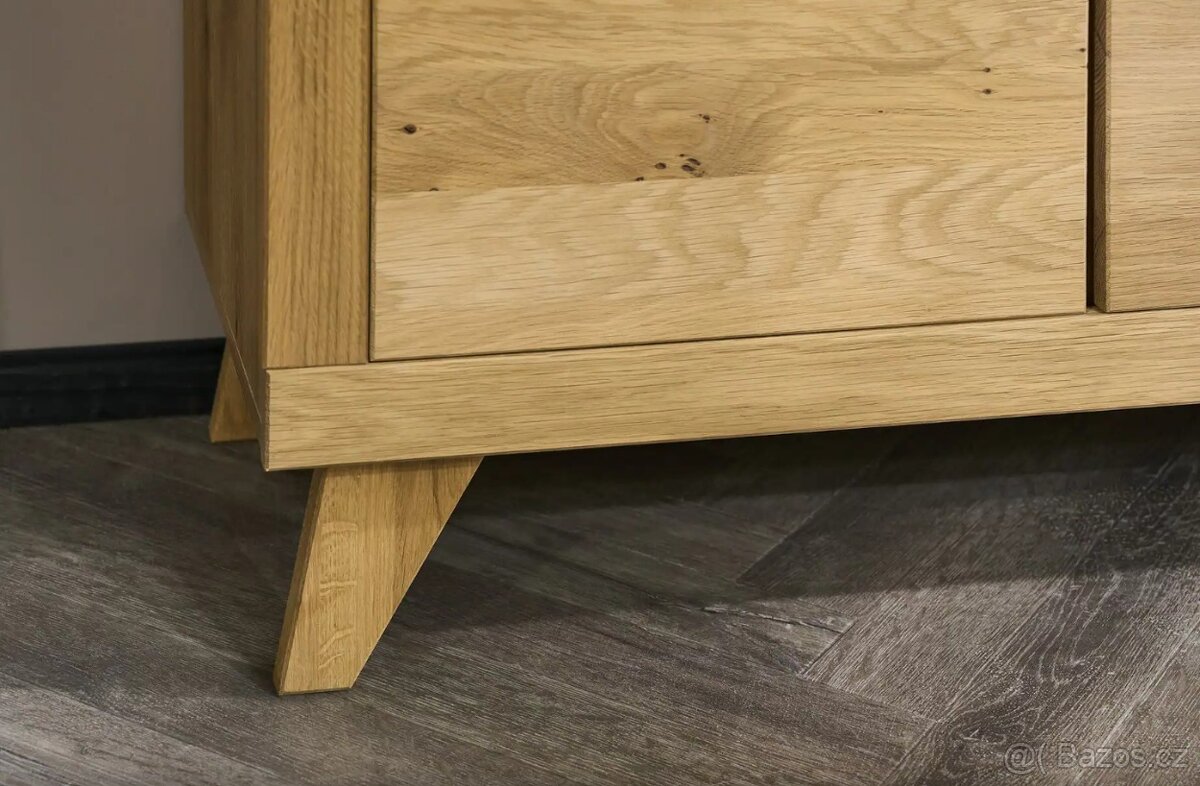 Komoda z masivu Berlin - Divoký dub masiv - 4
