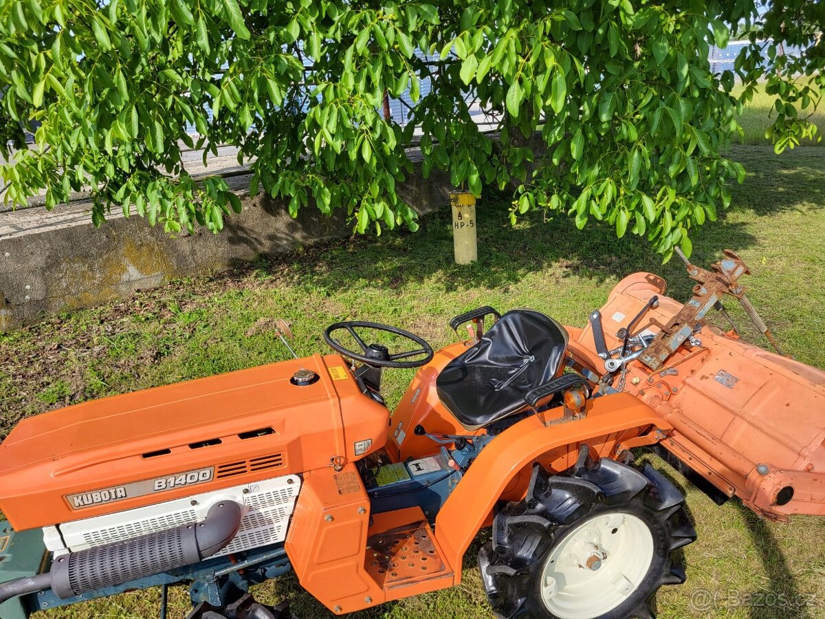 KUBOTA B1400D - 4