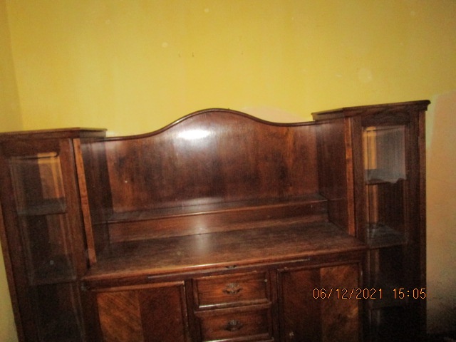 Starožitný příborník - 4