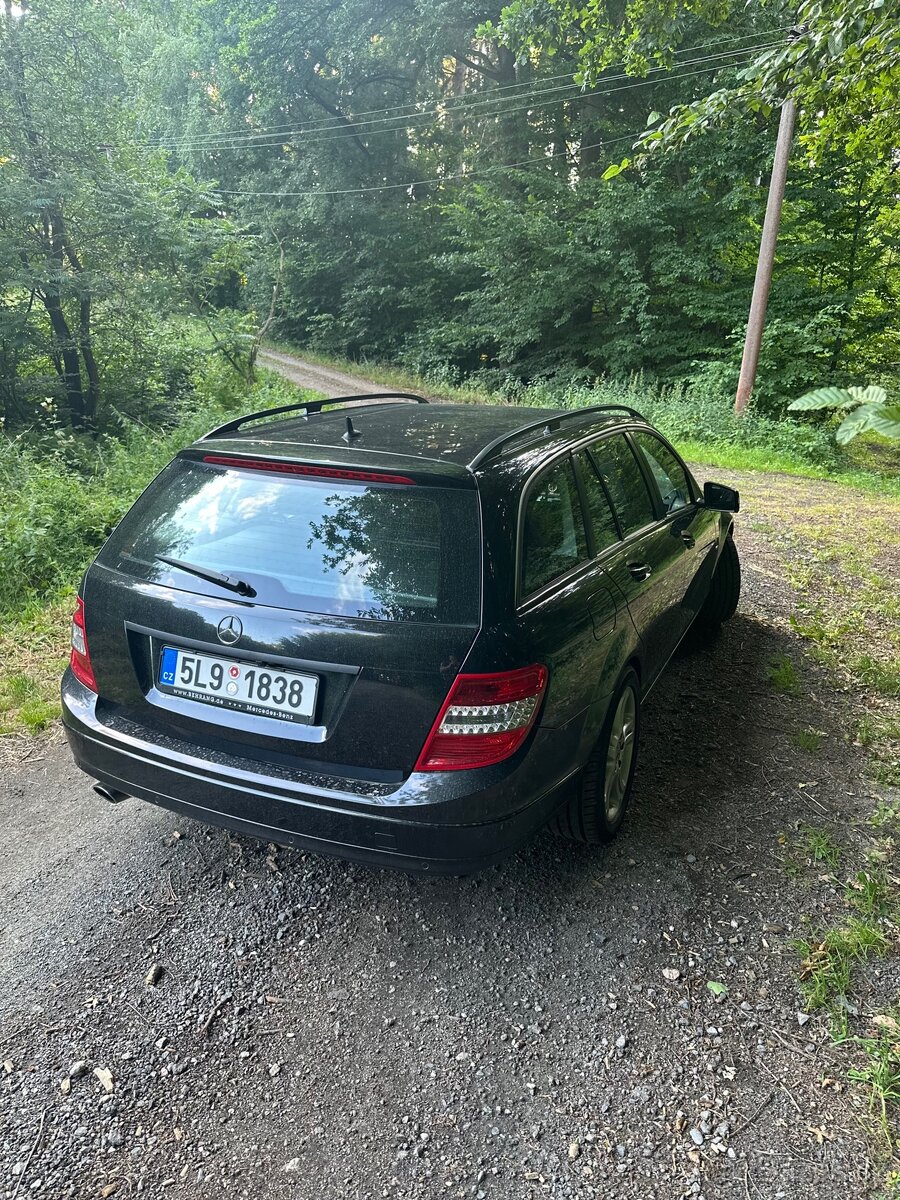 Mercedes w204 c220 - 4