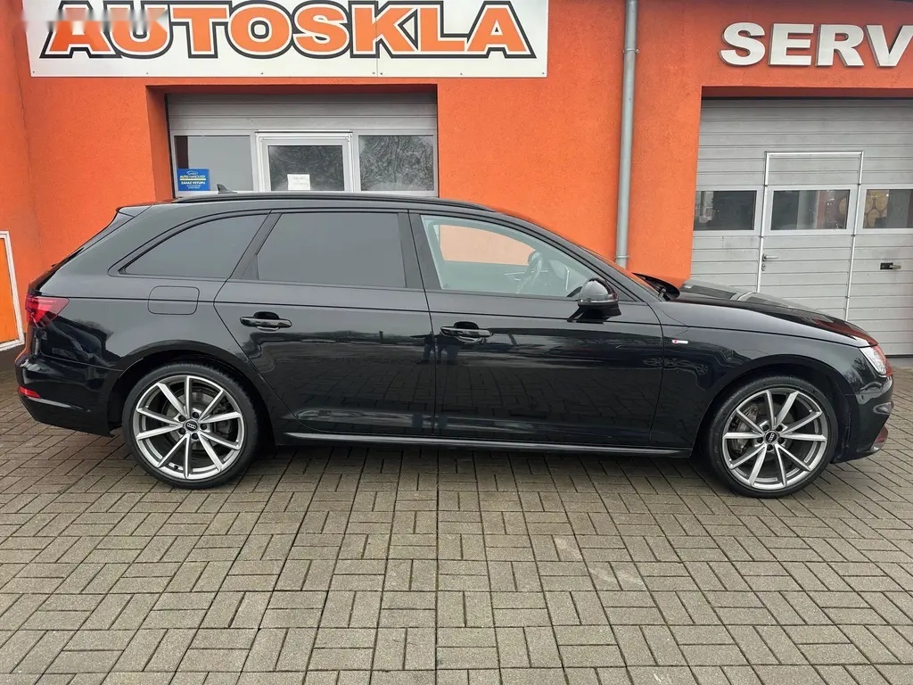 Audi A4, 2.0 TDI 140KW QUATTRO,S-LINE - 4