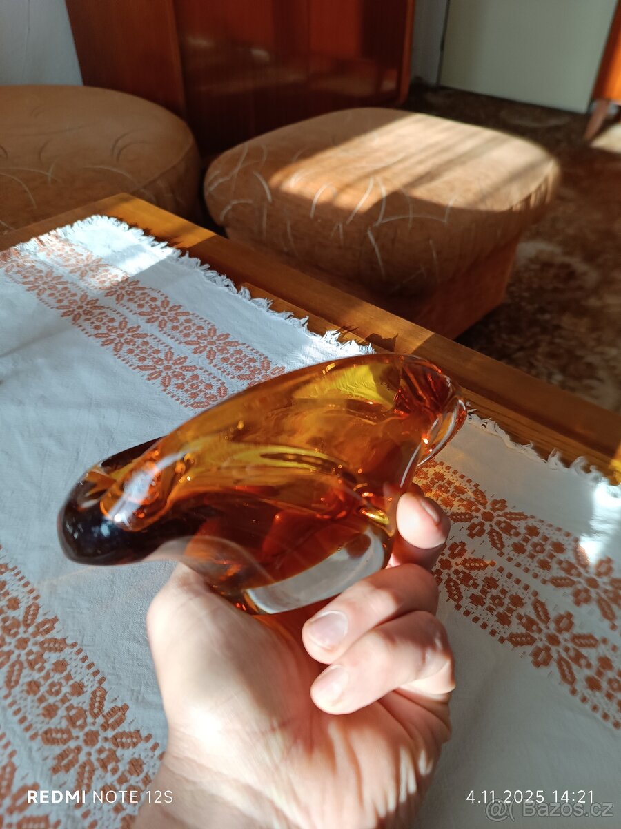 Lité hutní sklo - 4