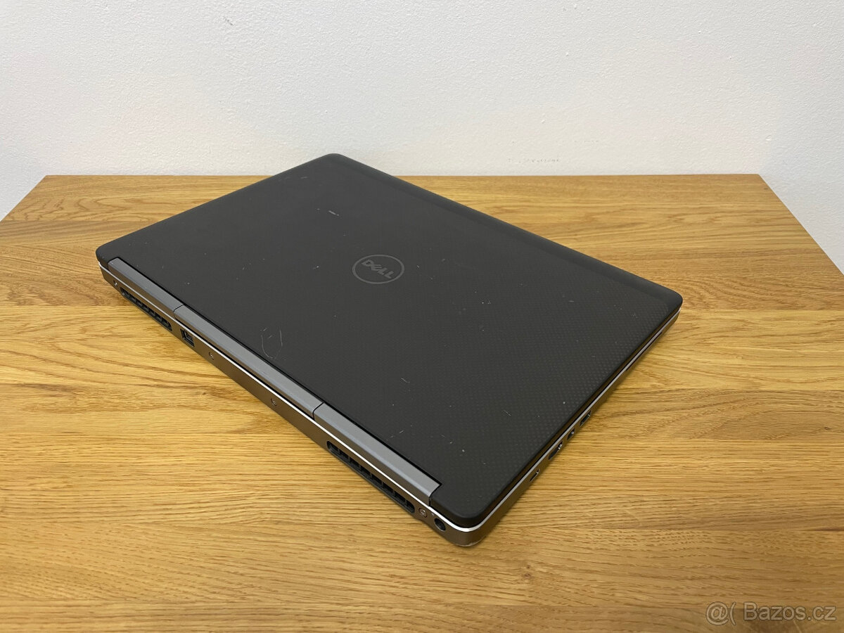 Dell Precision 7520 i7 - AMDRadeonPro WX 4130 + Office 2024 - 4