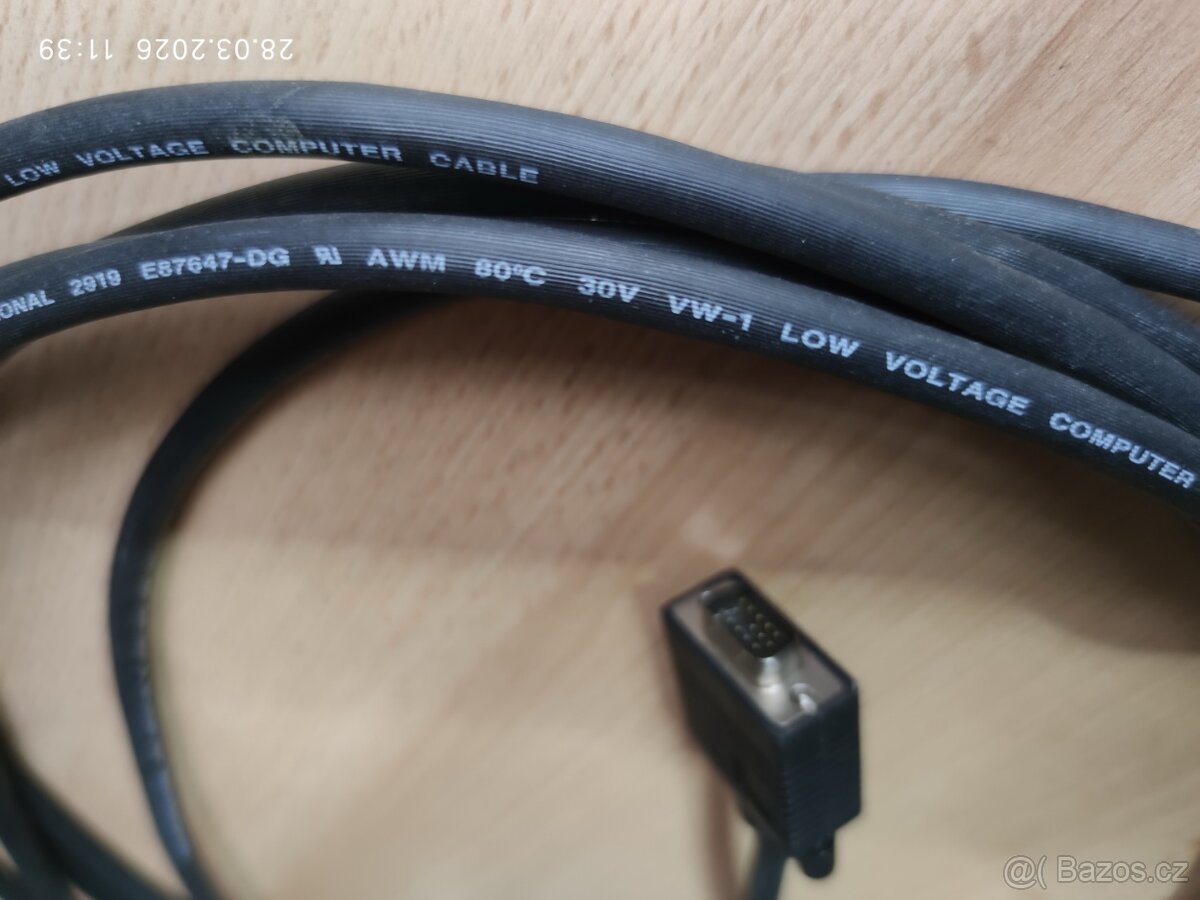 Samsung SyncMaster P2470HD - 4