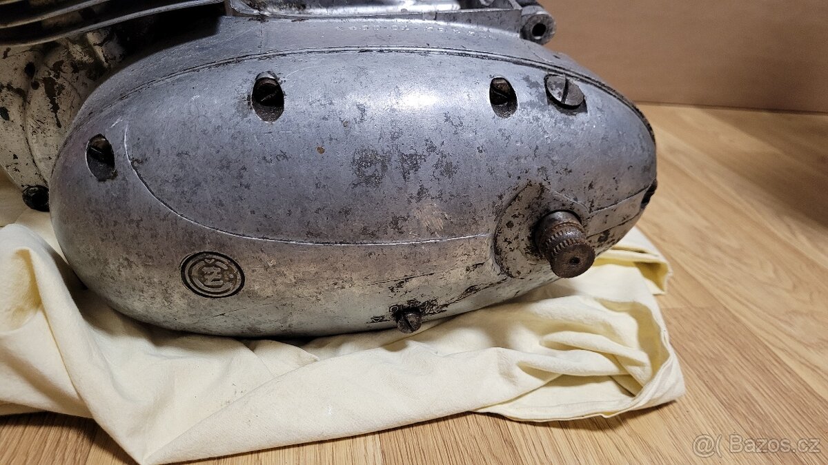 Motor CZ 175 typ 450 - 4