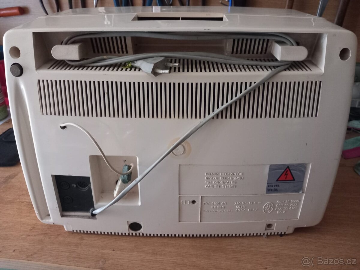 STARÁ TELEVIZE - TESLA MERKUR - 4