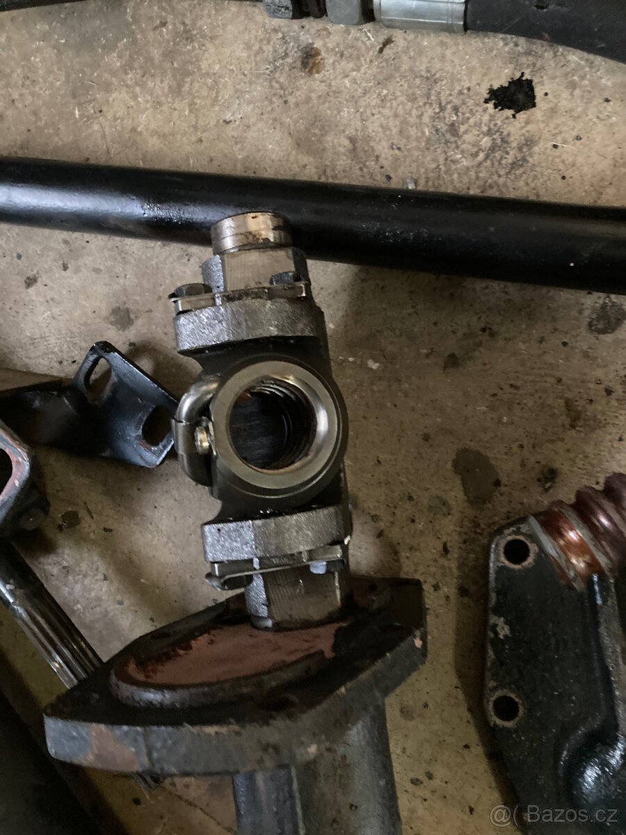 Řízení Zetor 7245 - 4