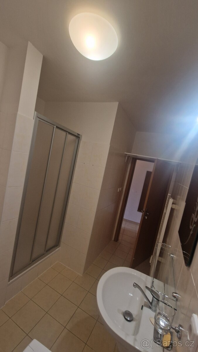 Pronájem bytu 1+kk 28m2 Pardubice - 4