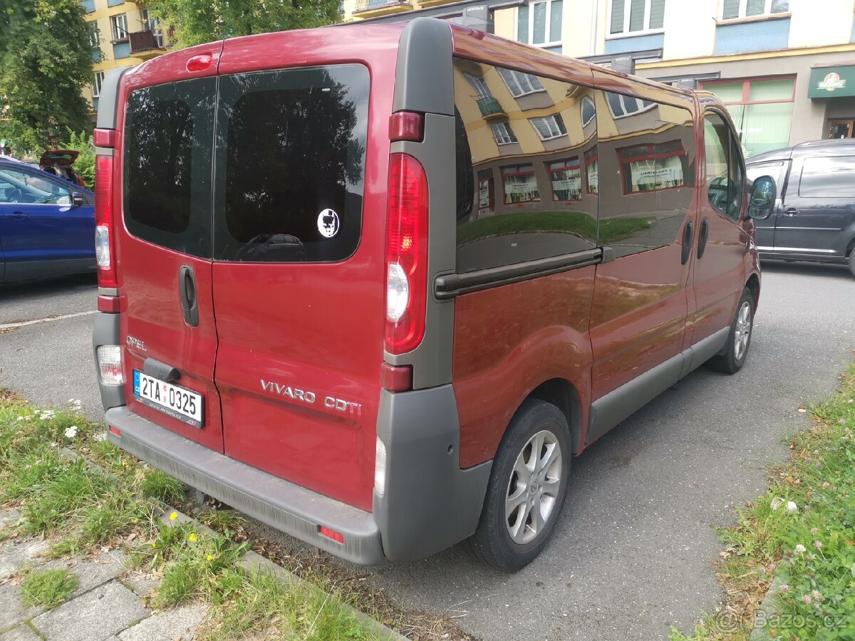 Opel vivaro, 2,0dci, 84kw, 9 míst - 4