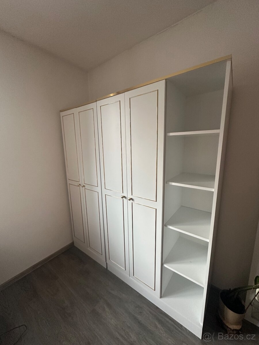 Bílá skříň - 4