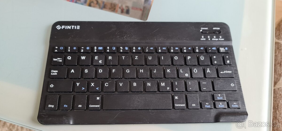 Bluetooth tenká klávesnice pro tablet nebo mobil - 4