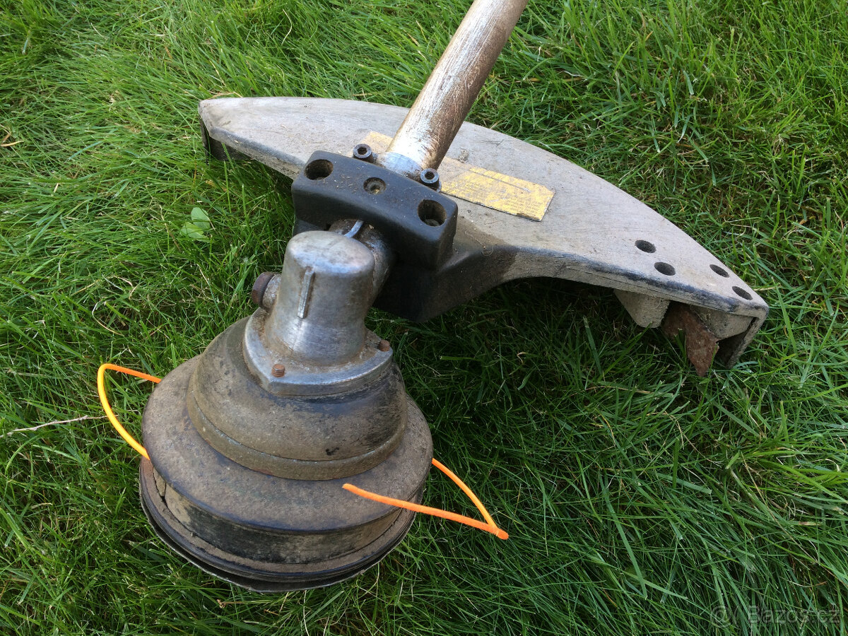 Křovinořez McCulloch (Floraself) - 4