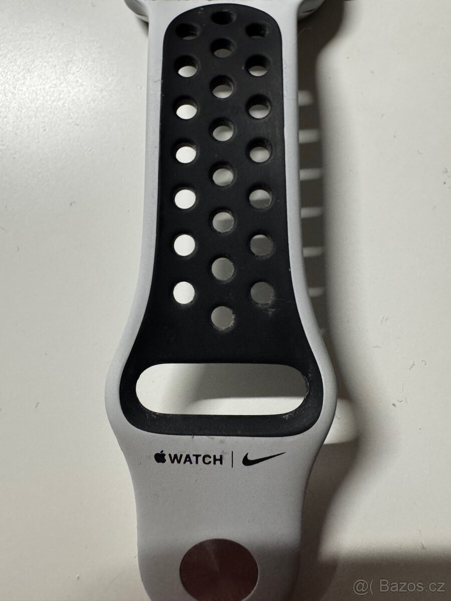 Apple watch SE Nike 44 mm - 4