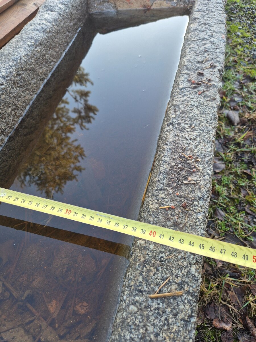 Kamenné koryto 355 cm - 4