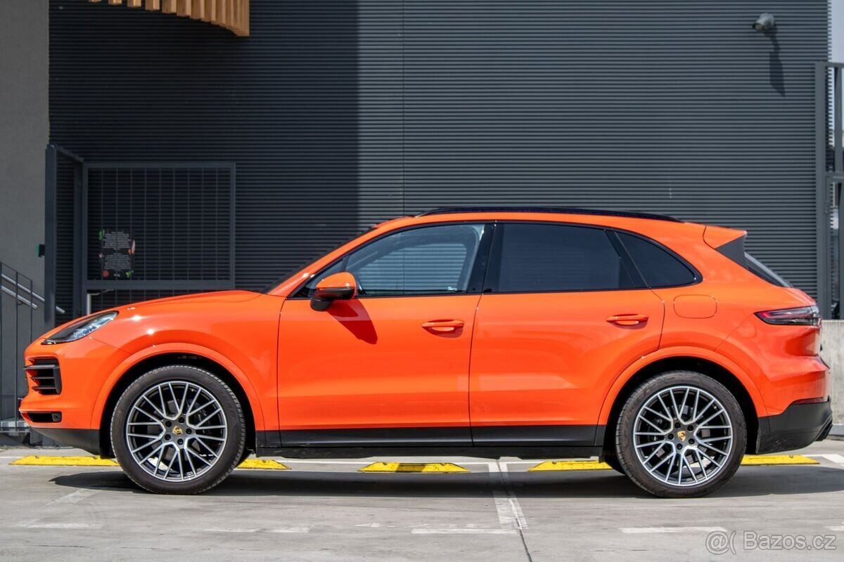 Porsche Cayenne E-Hybrid 4x4 A/T 2021 / V ZÁRUKE / - 4