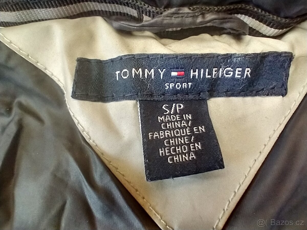 Dámská černá péřová bunda TOMMY HILFIGER - 4