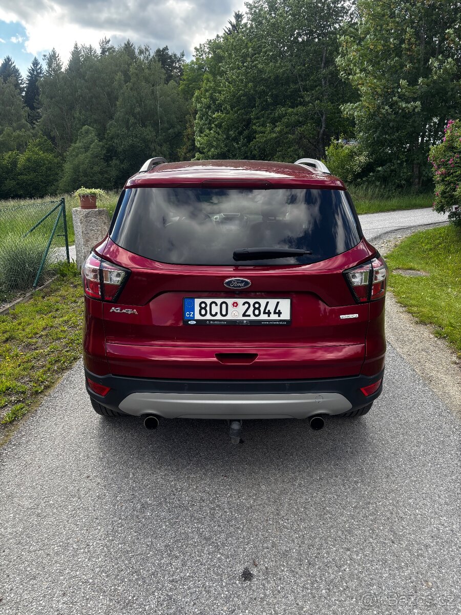 Ford Kuga - 4