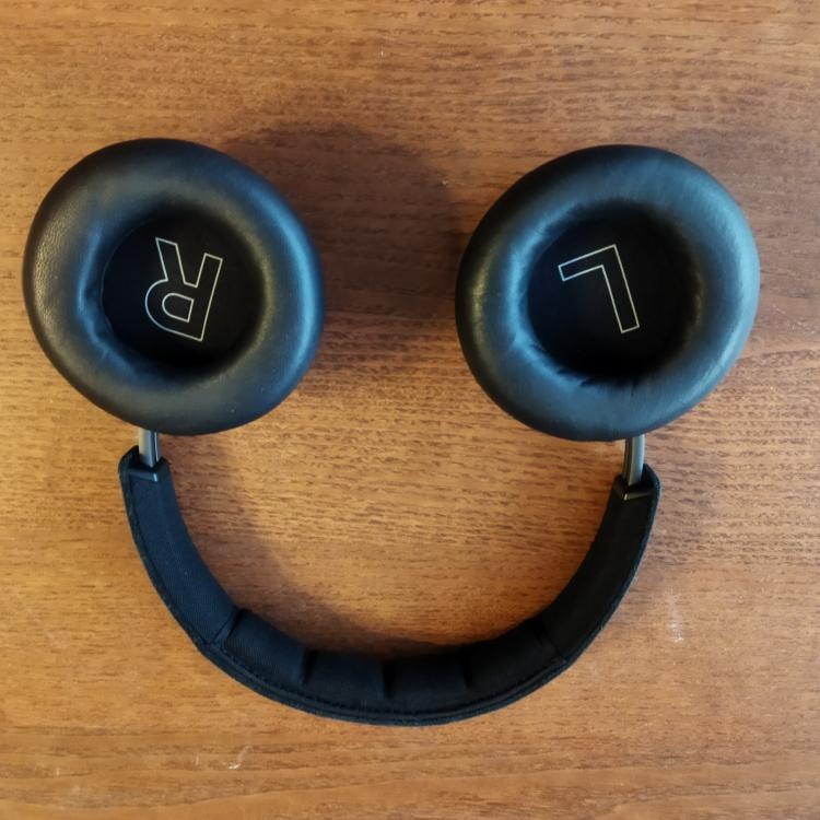 Sluchátka Bang & Olufsen Beoplay H9 - 4