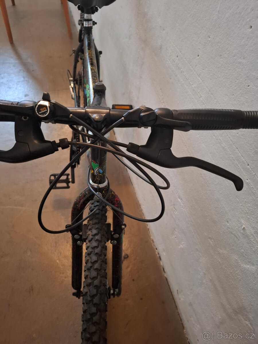 Prodám starší horské kolo - 4