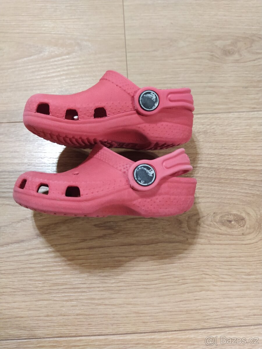 Crocs 20 - 4