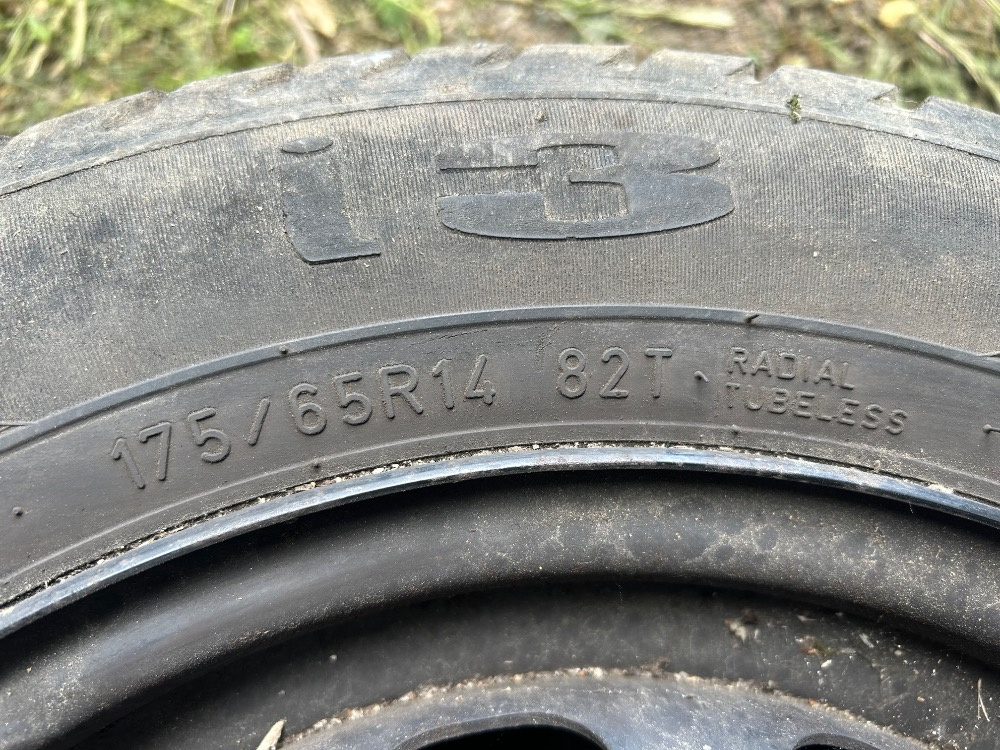 SADA LETNÍCH PNEU - 4