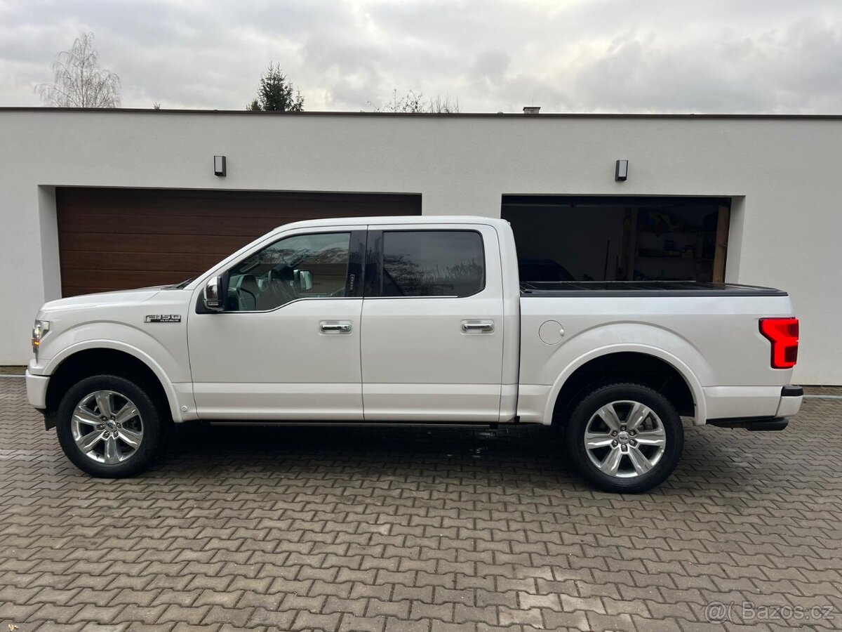 Ford F-150 Platinum SuperCrew - 4