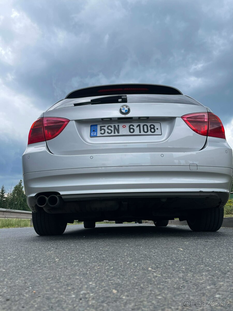 BMW e91 330xi 190kw rok 2007 - 4