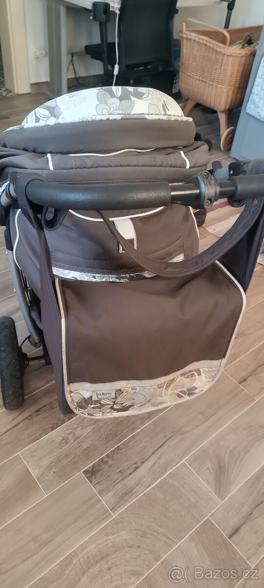Hnědý kočárek Tutonia - 4