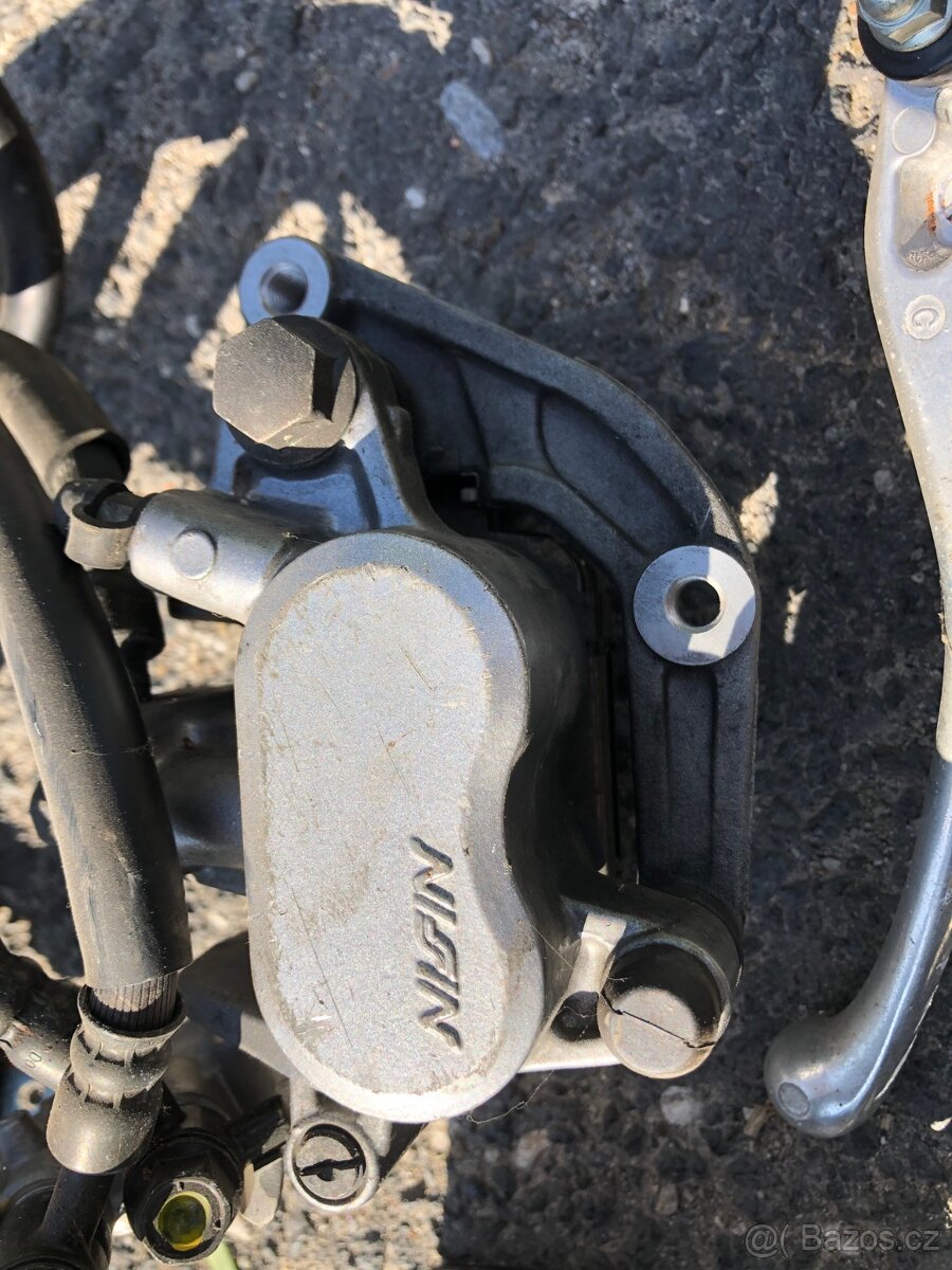 Honda Silver Wing 600 brzdy - 4