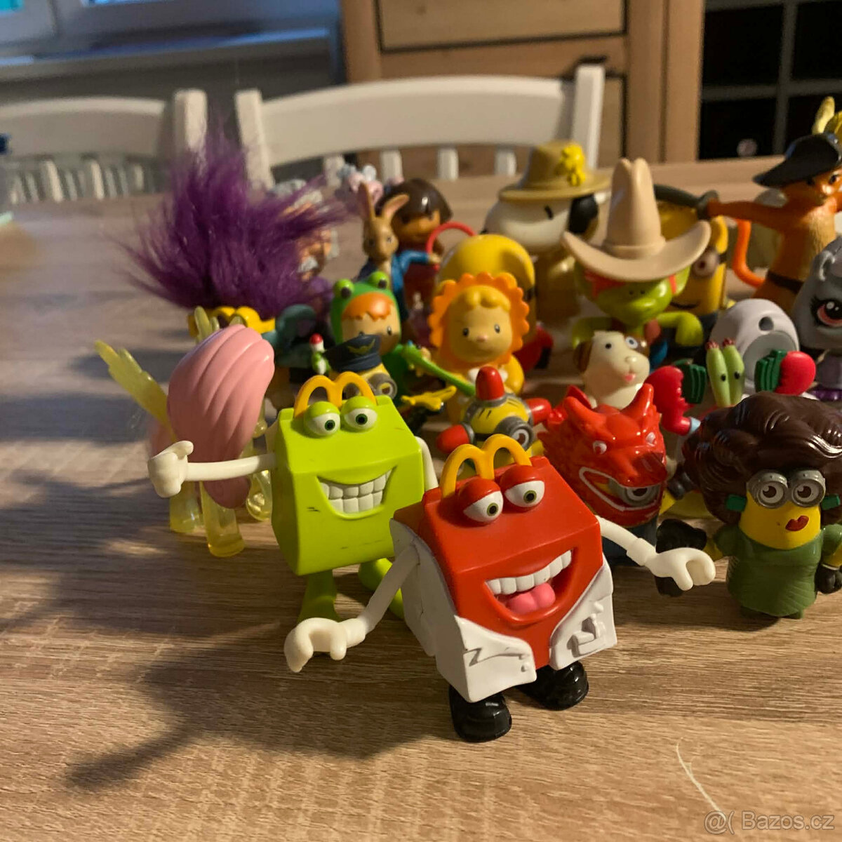 Větší sběratelské figurky: Mix+Dárek - 4