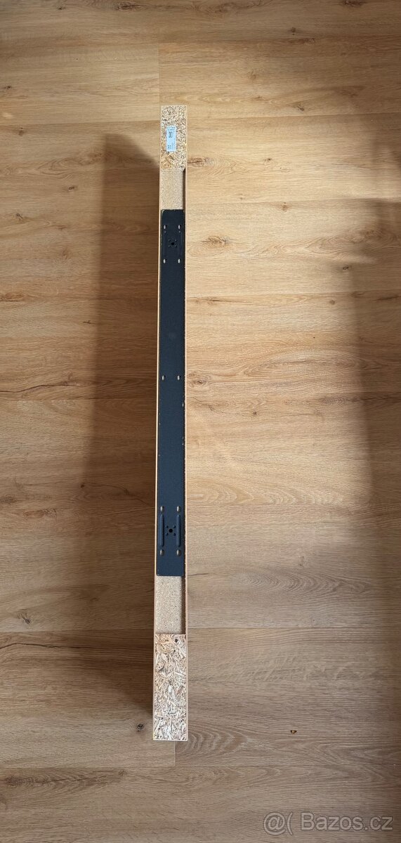 Nástěnná police IKEA - 4