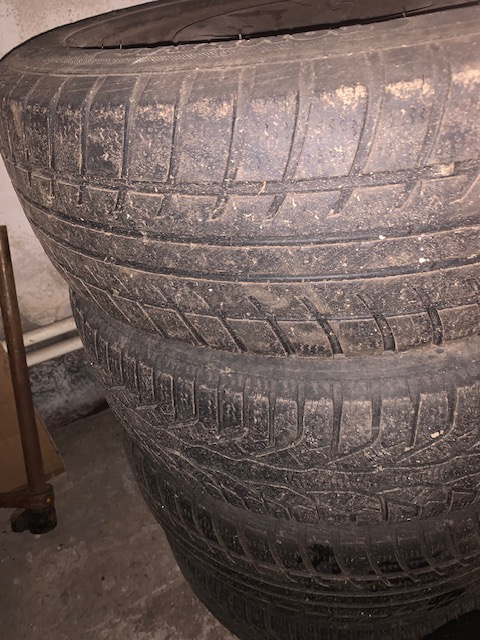 Prodám pneu - 4