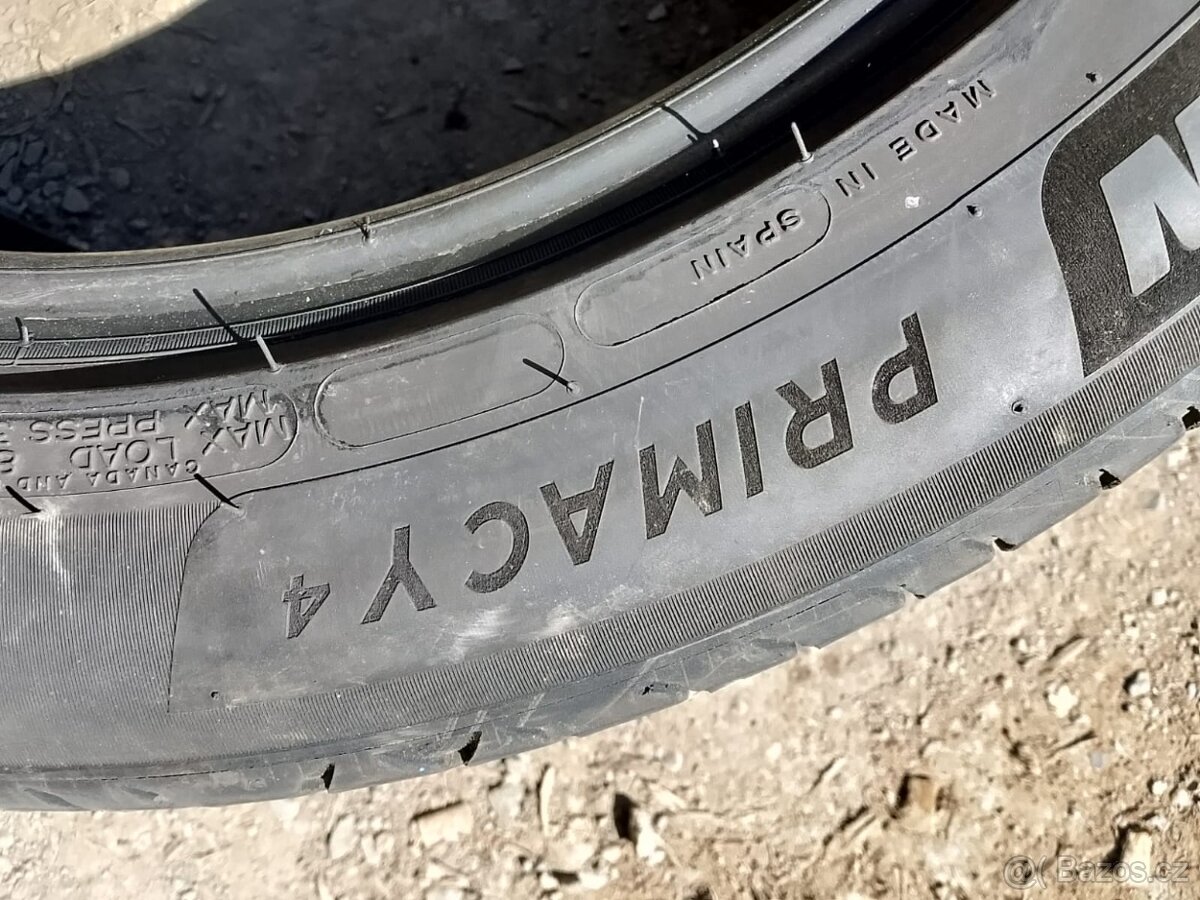 235/50/18 101y Michelin - letní pneu 2ks - 4