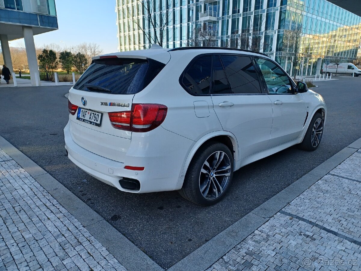 BMW X5 M50d 280 kW PANORAMA 7míst ČR 2.Majitel - 4