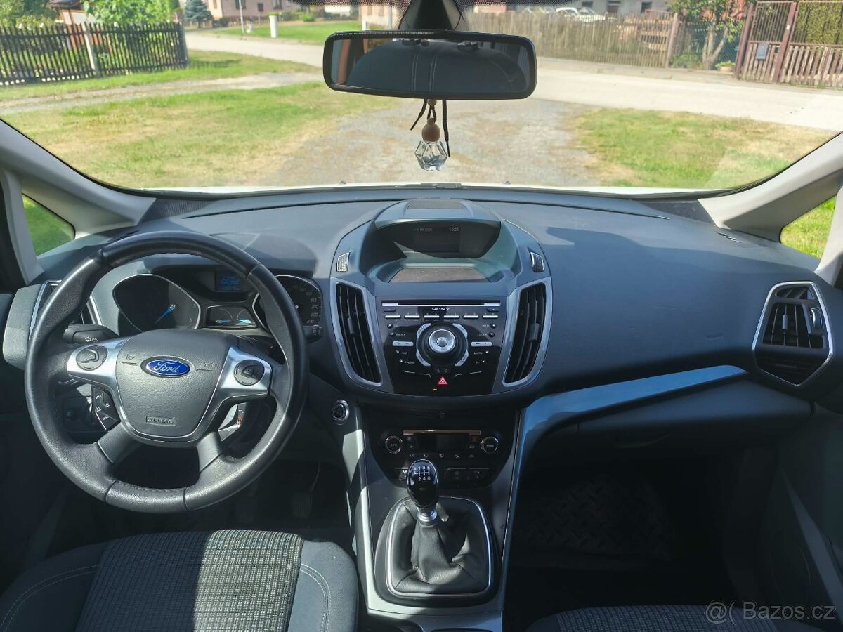 Prodám FORD GRAND C-MAX - 4