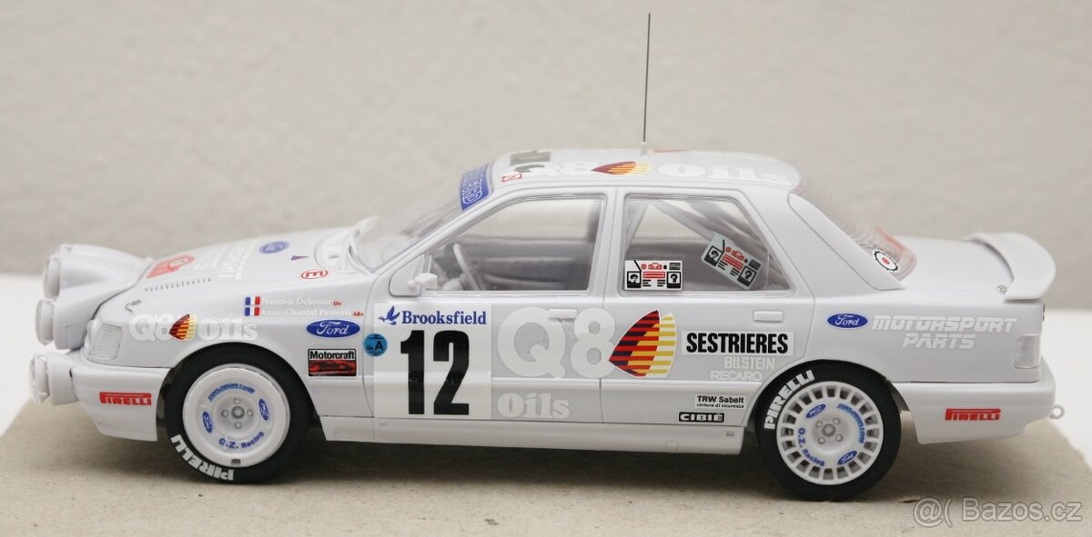FORD SIERRA COSWORTH 4x4 - hotový model (1:24) - 4