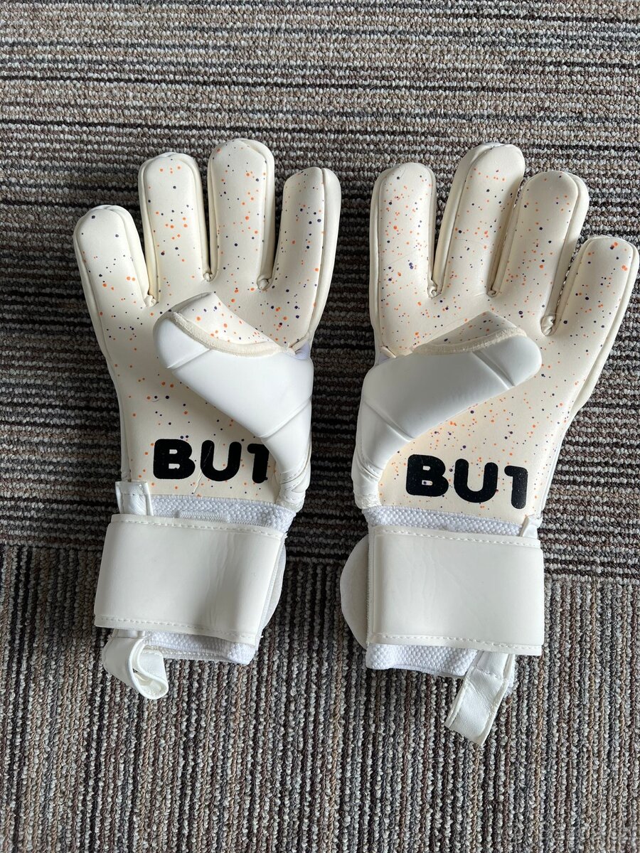 Fotbalové rukavice - 4