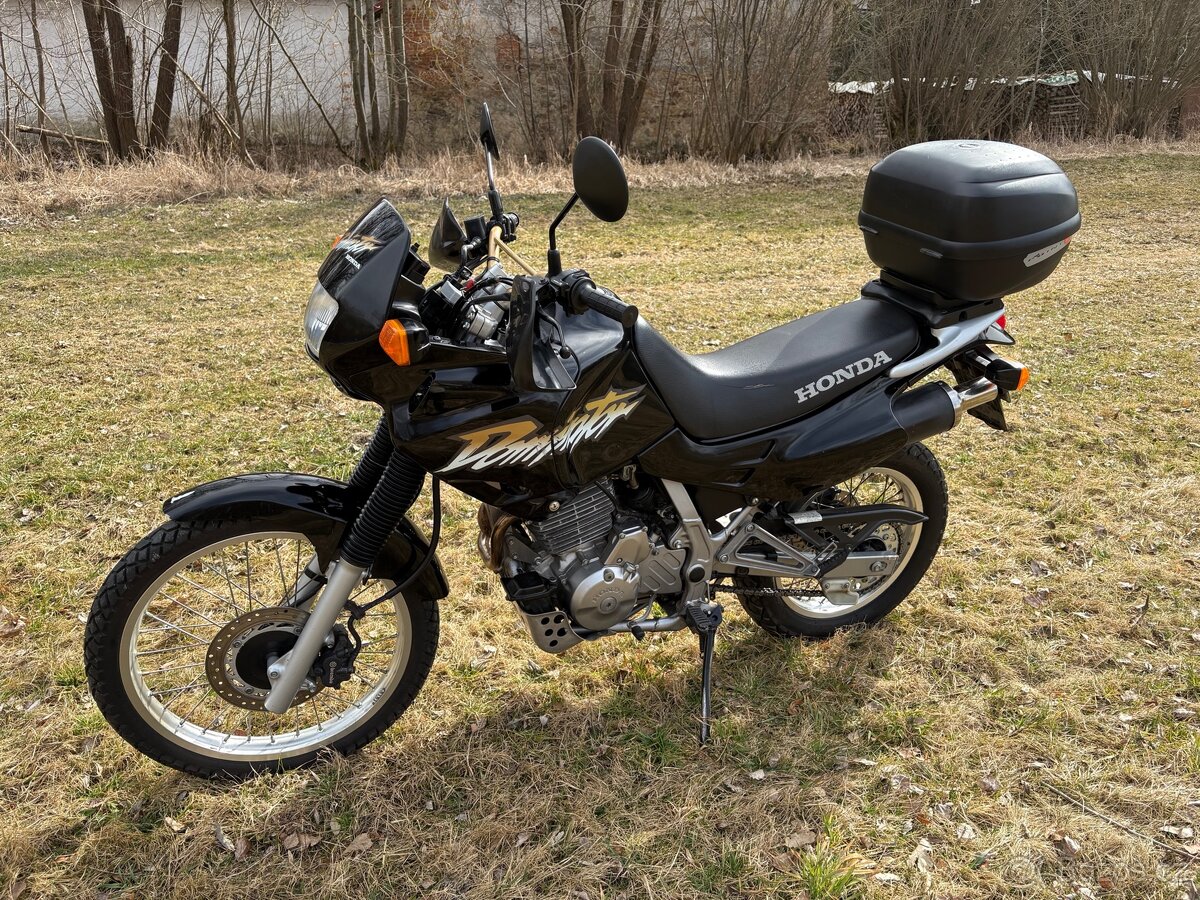 Honda NX 650 - 4