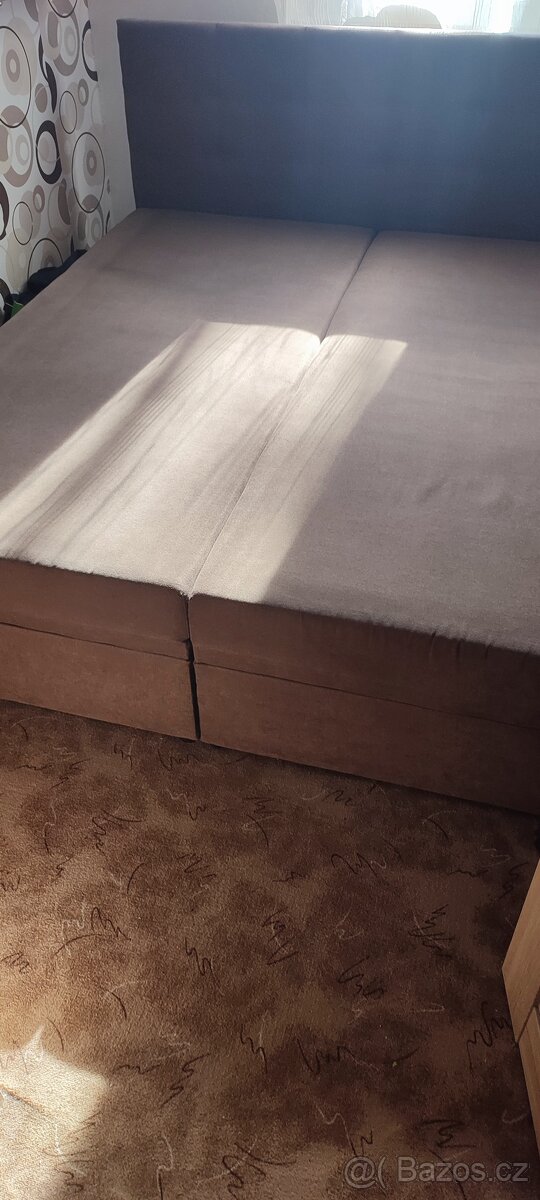 Manželská postel - 4