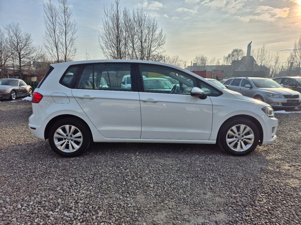 VW Golf Sportsvan,1.2TSi,81KW,KLIMA,1 MAJITEL,R.V.2015 - 4