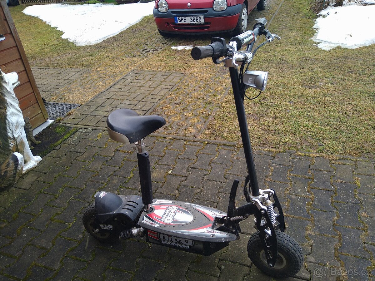 Koloběžka elektro - 4