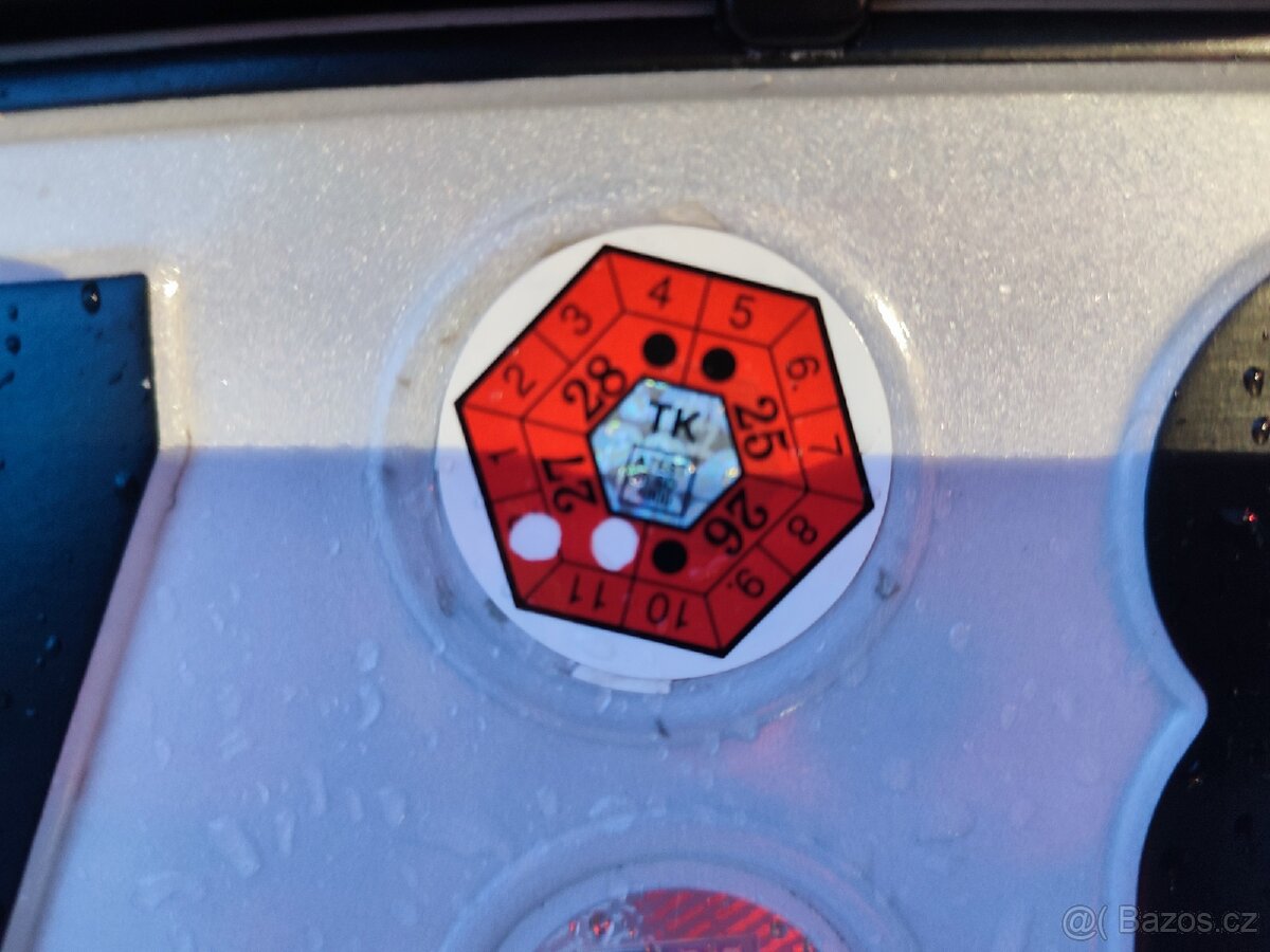 Prodám Ford Fiesta - 4