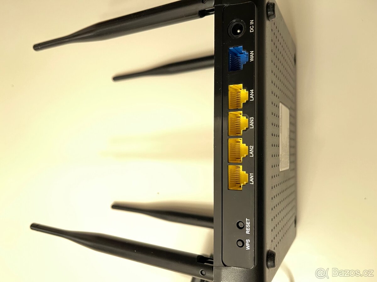 Prodám Dual Band Wifi Router AC 1200 - 4