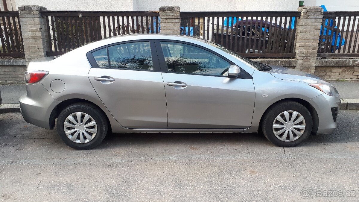 Mazda 3 1.6i, 77kw, 2009, facelift, nová STK - 4