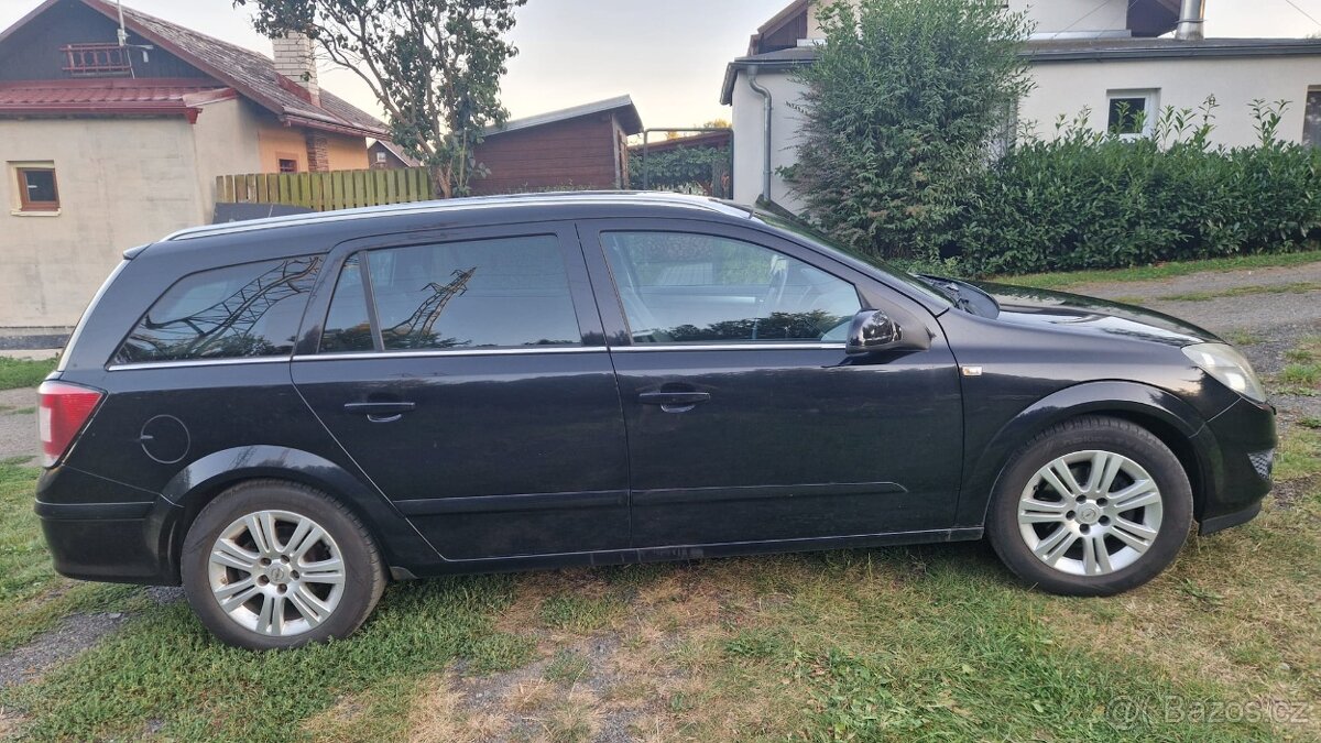 Opel Astra - 4