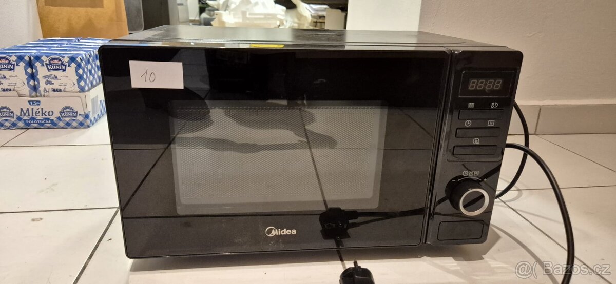 Drobná elektronika dlužníka - 4